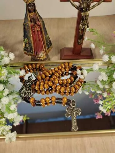 Terço de Nossa Senhora Aparecida - Madeira Natural