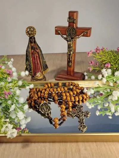Terço de Nossa Senhora de Fátima Madeira Natural